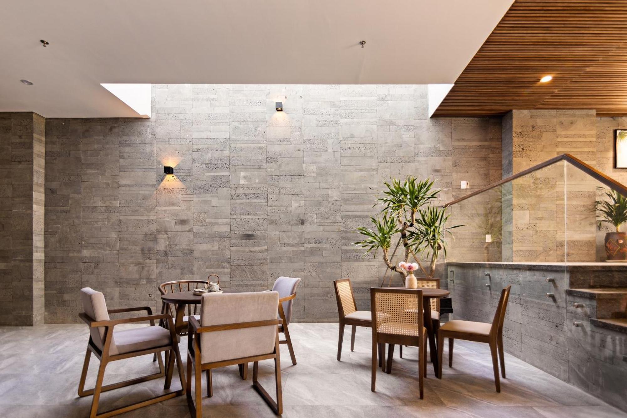 Hoang Thinh Hotel & Apartment Danang Zewnętrze zdjęcie